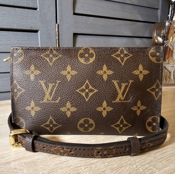 Authentic LOUIS VUITTON Monogram Bucket PM Accessories Pochette - Picture 1 of 13